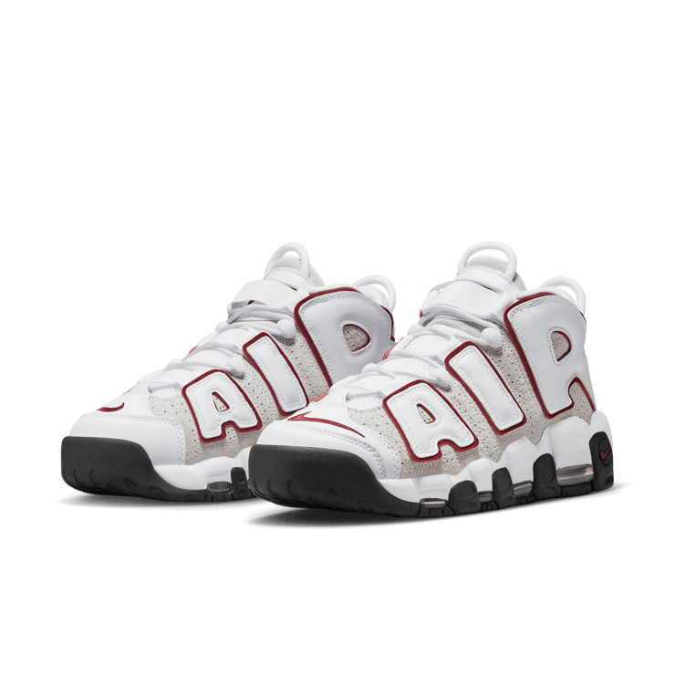 Nike Air More Uptempo Bulls Angle 2