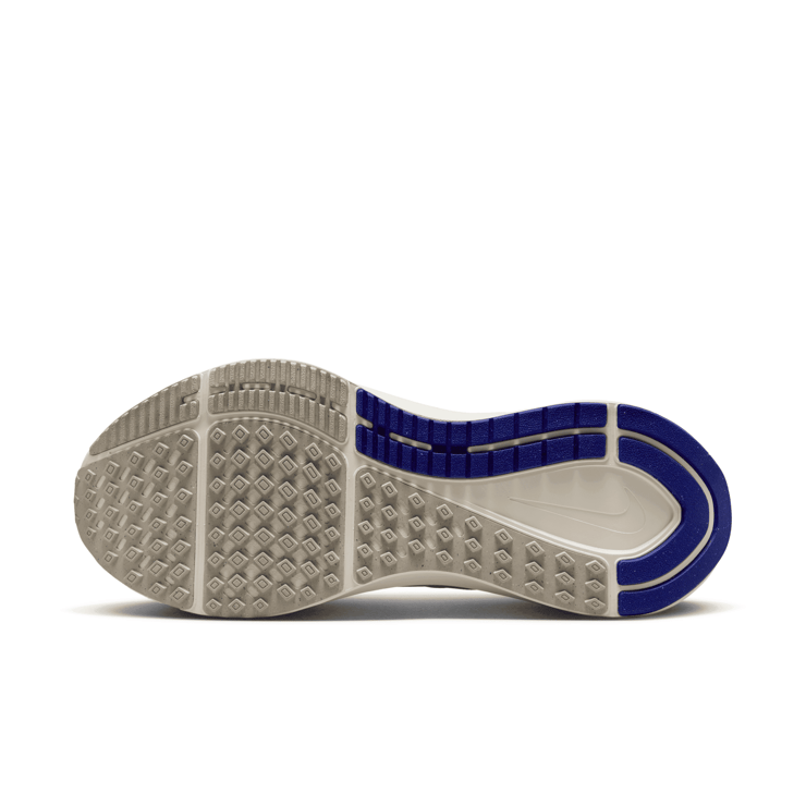 Nike Structure 25 Premium Road Angle 1