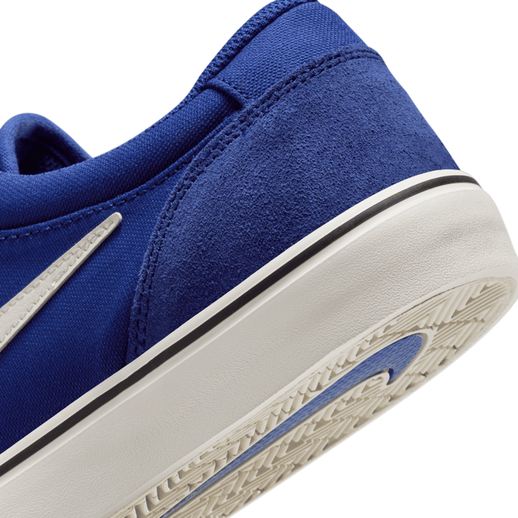 Nike SB Chron 2 Skate Angle 6