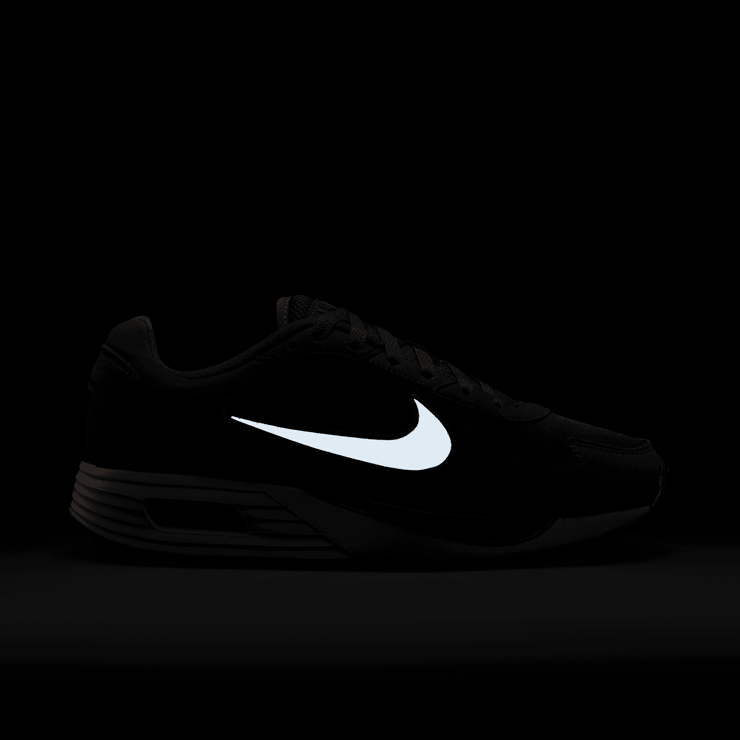 Nike Air Max Solo Angle 6