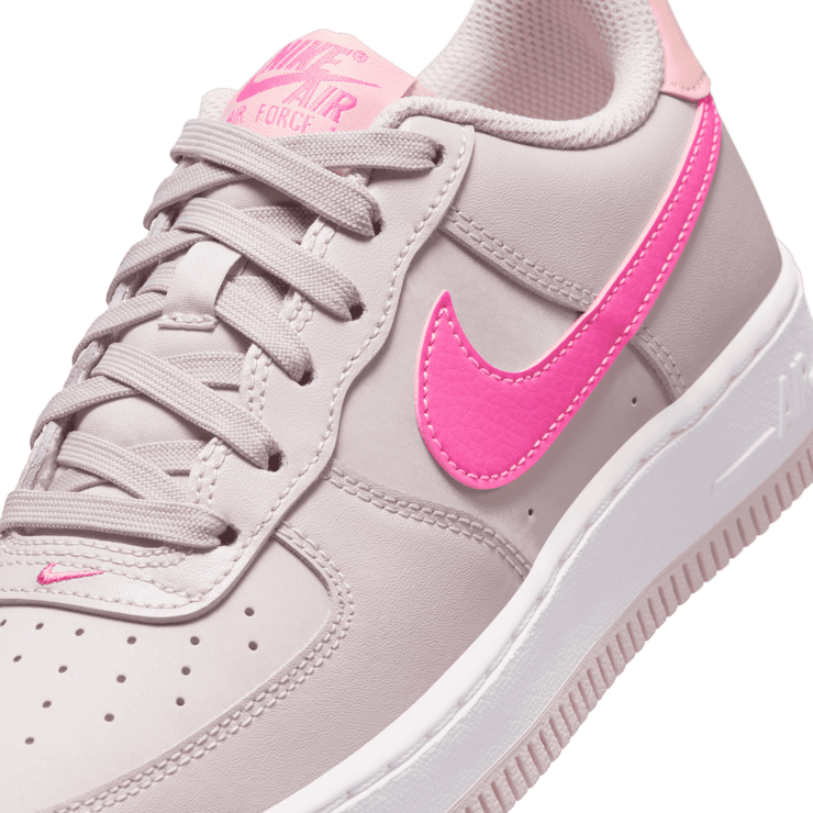 Nike Air Force 1 (GS) Angle 2