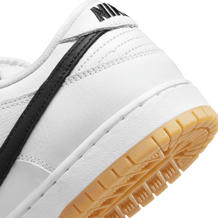 Nike SB Dunk Low Yin-Yang White Angle 5