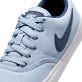 Nike SB Check Canvas Skate (GS) Angle 4