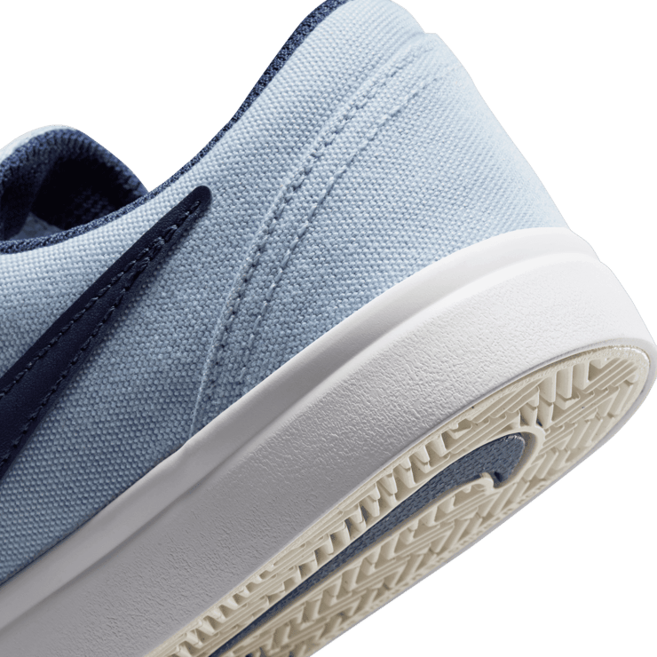Nike SB Check Canvas Skate (GS) Angle 5