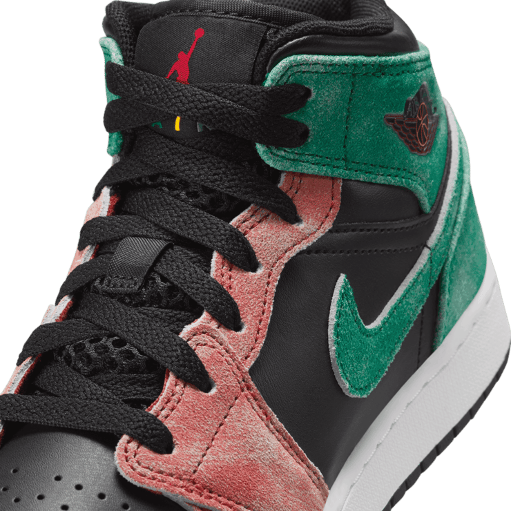 Air Jordan 1 Mid SE MJ's Playground (GS) Angle 4