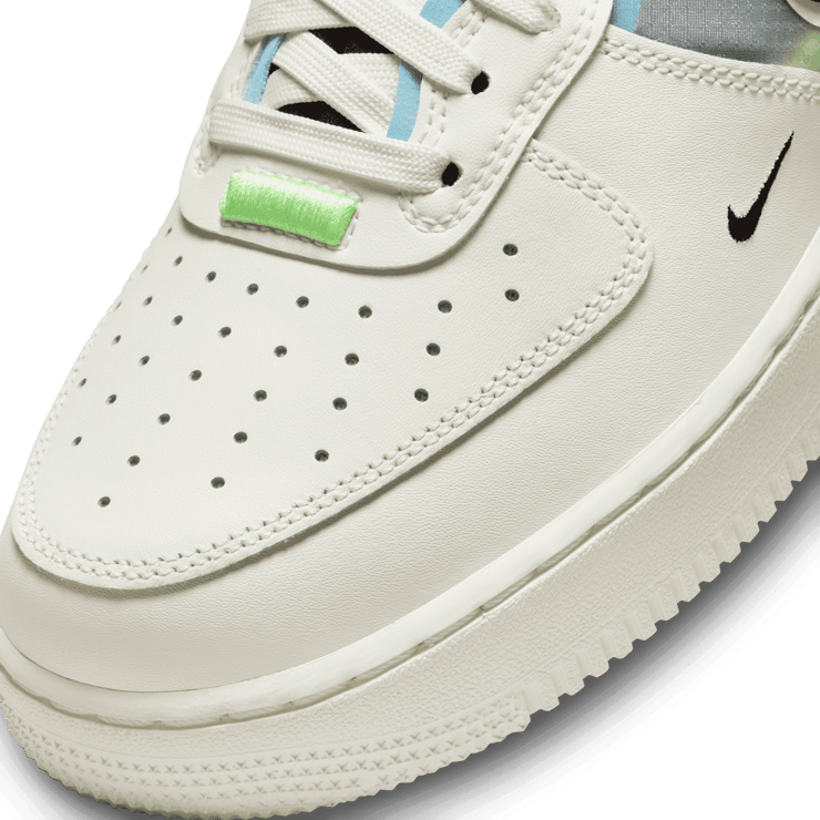 Nike Air Force 1 React White Ghost Green Blue Chill Angle 4