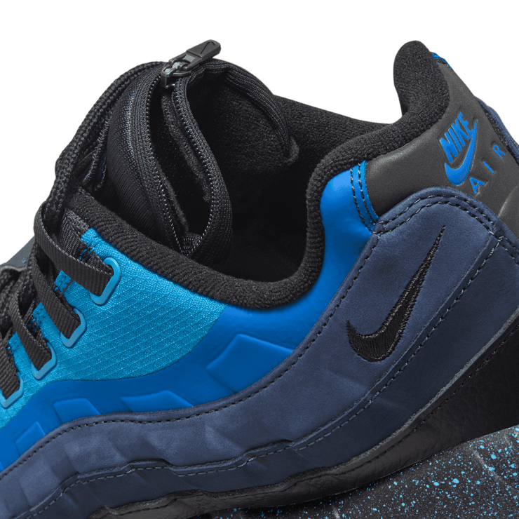 Nike Air Max 95 Stash (2025) Angle 8