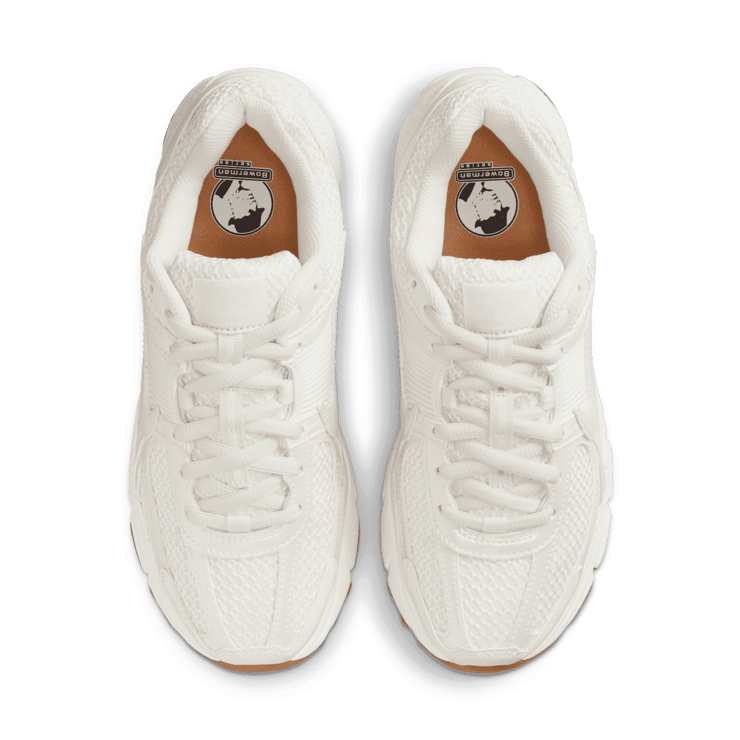 Nike Zoom Vomero 5 Sail Coconut Milk (W) Angle 1