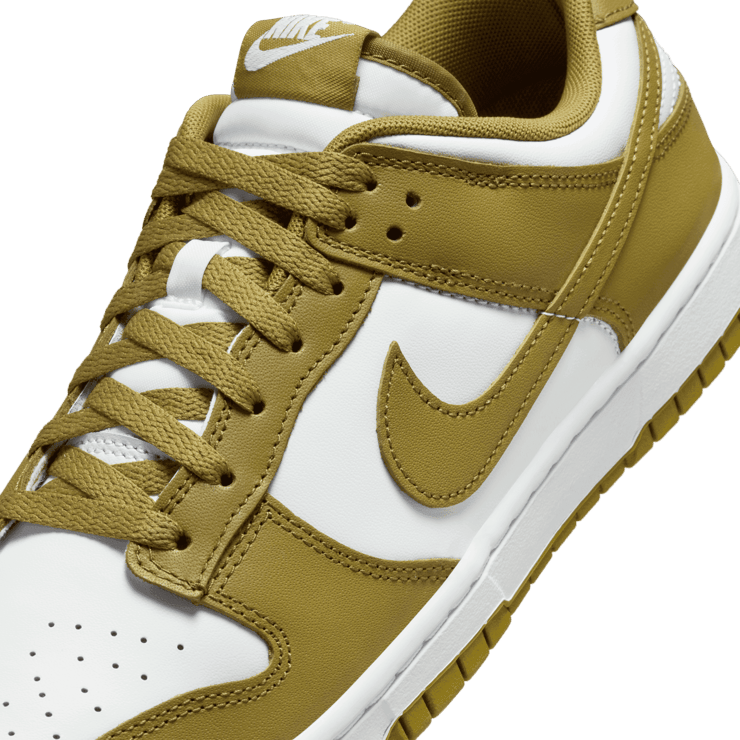 Nike Dunk Low Retro Pacific Moss Angle 4