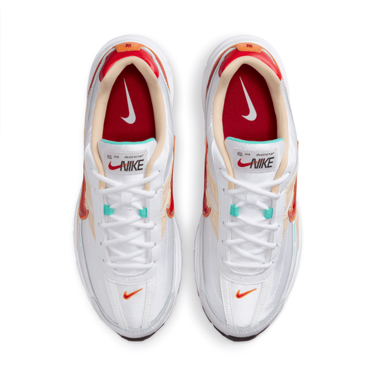 Nike Initiator Angle 2