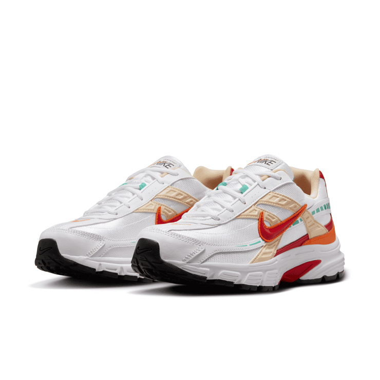Nike Initiator Angle 3