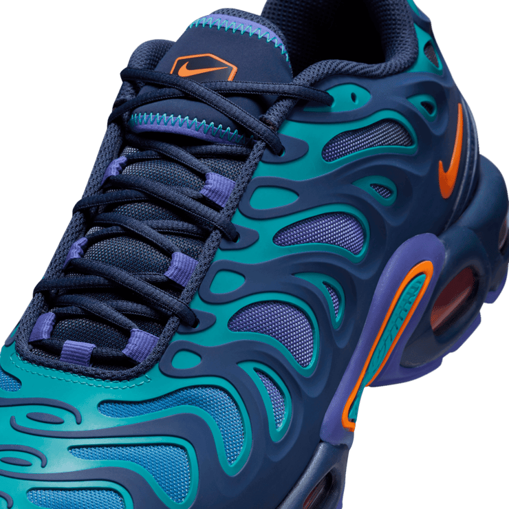 Nike Air Max Plus Drift Midnight Navy Angle 4