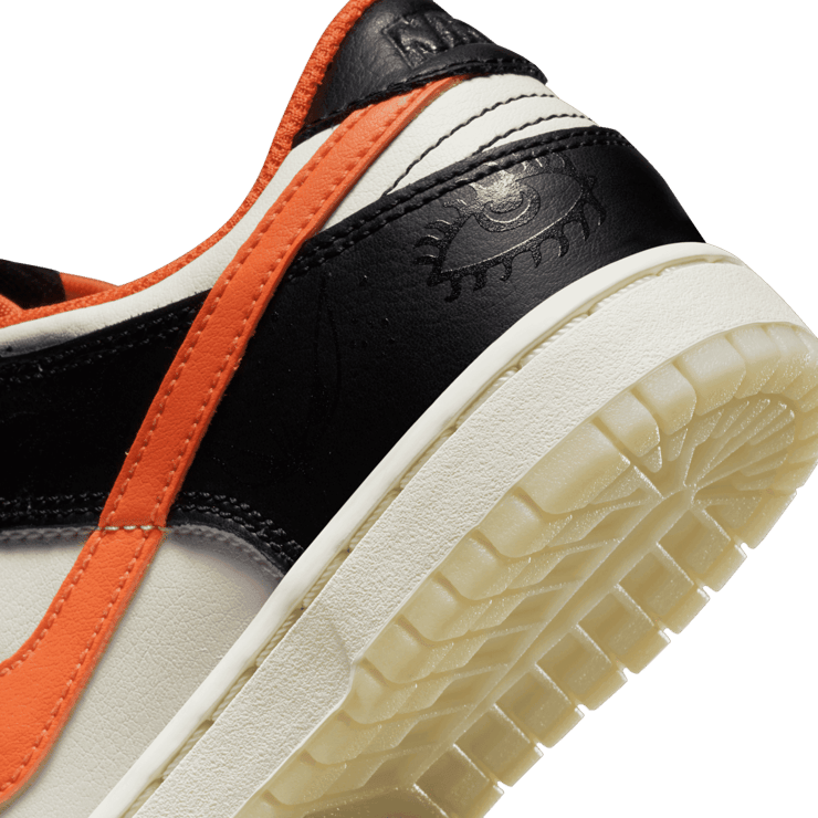 Nike Dunk Low Premium 'Halloween' 2021 (PS) Angle 5