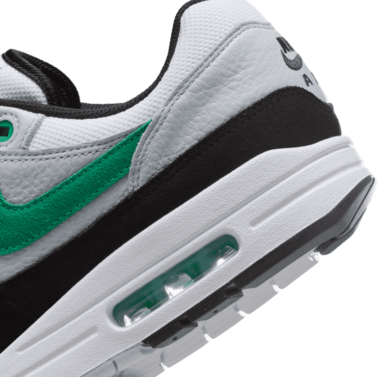 Nike Air Max 1 Stadium Green Angle 6