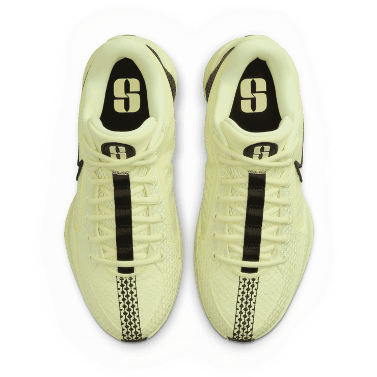 Nike Sabrina 1 Exclamat!on Luminous Green Angle 1