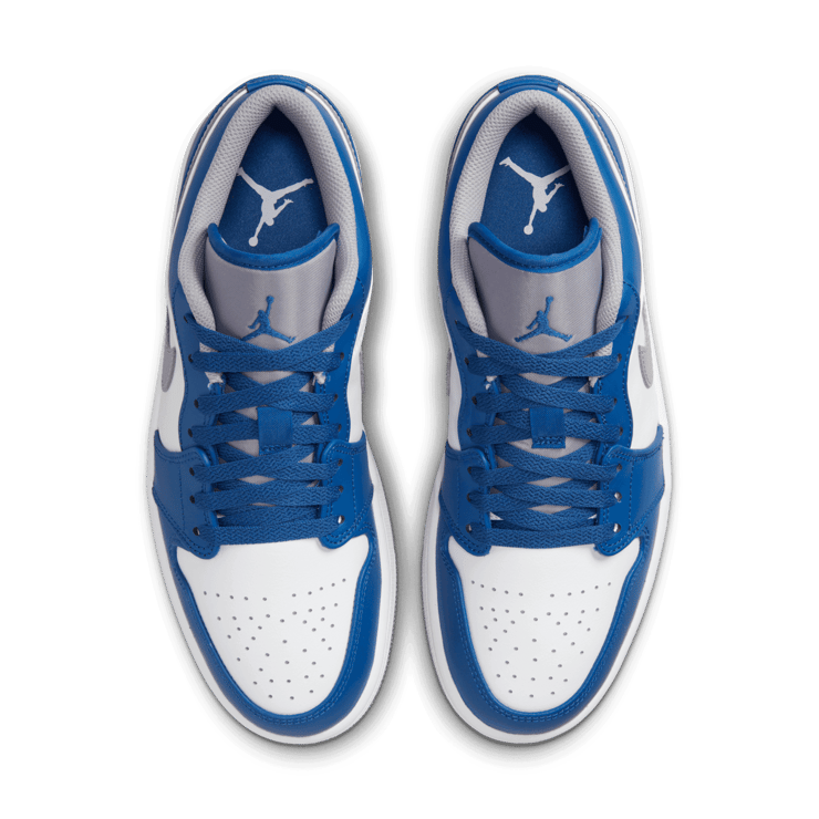 Air Jordan 1 Low True Blue Angle 1