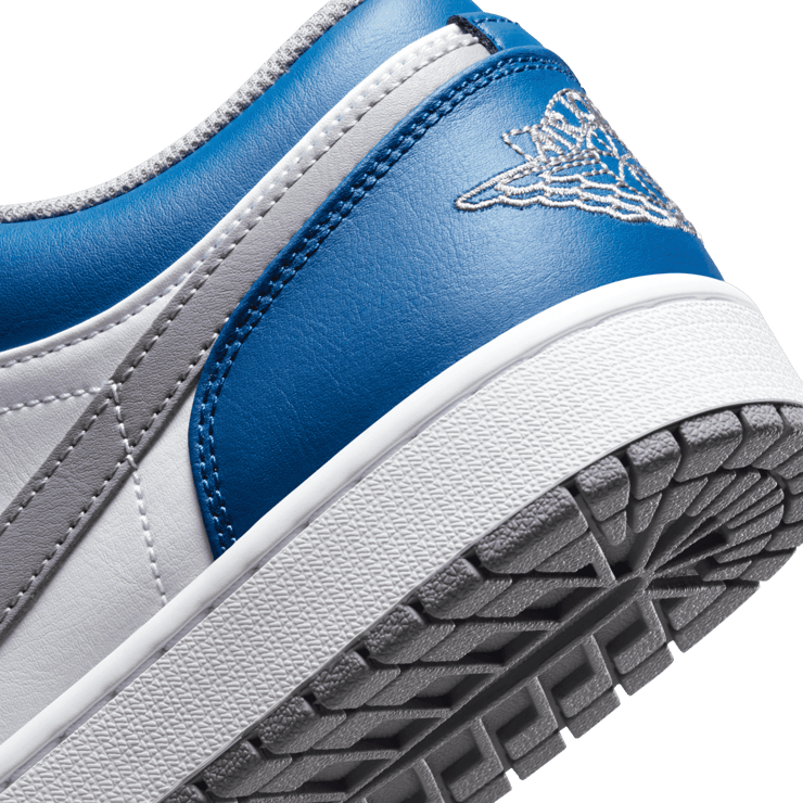 Air Jordan 1 Low True Blue Angle 5