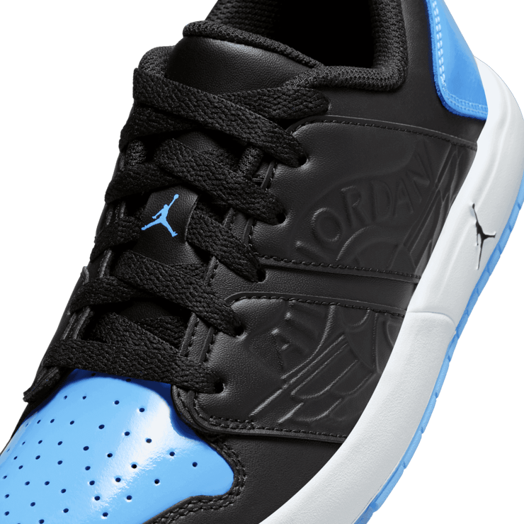 Air Jordan Nu Retro 1 Low Patent UNC (GS) Angle 4