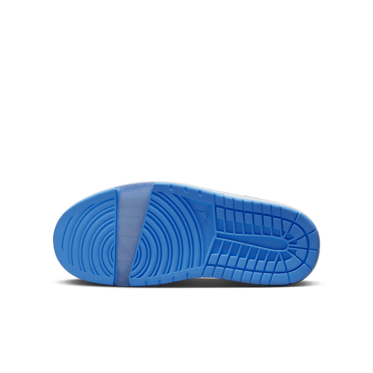 Air Jordan Nu Retro 1 Low Patent UNC (GS) Angle 0