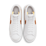 Nike Blazer Mid '77 'Leopard' (W) Angle 1
