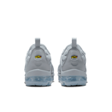 Nike Air VaporMax Plus 'Wolf Grey' 2018 Angle 3