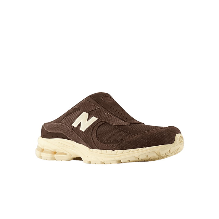 New Balance 2002R Mule Brown Corduroy Angle 2