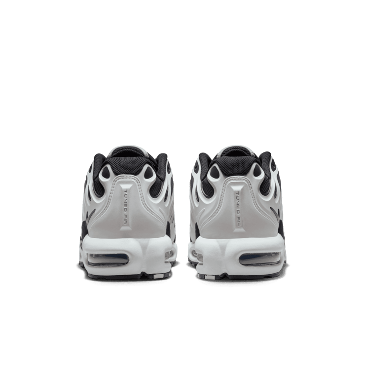 Nike Air Max Plus Drift Metallic Silver Angle 3