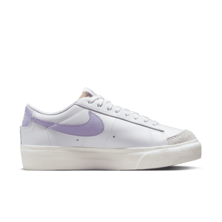 Nike Blazer Low Platform Angle 1