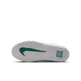 Nike SB Day One Skate (GS) Angle 0
