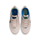 Nike SB Day One Skate (GS) Angle 1