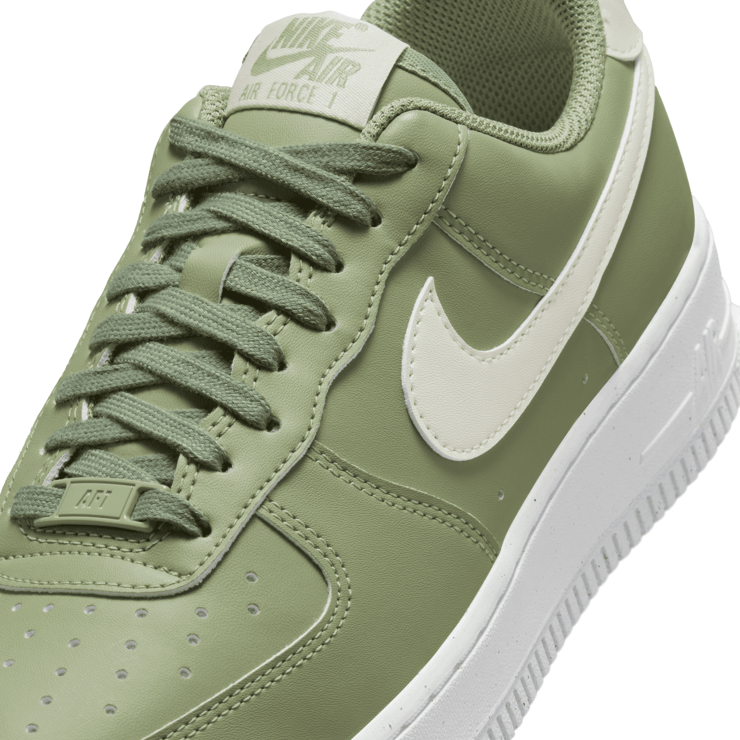 Nike Air Force 1 '07 Angle 6