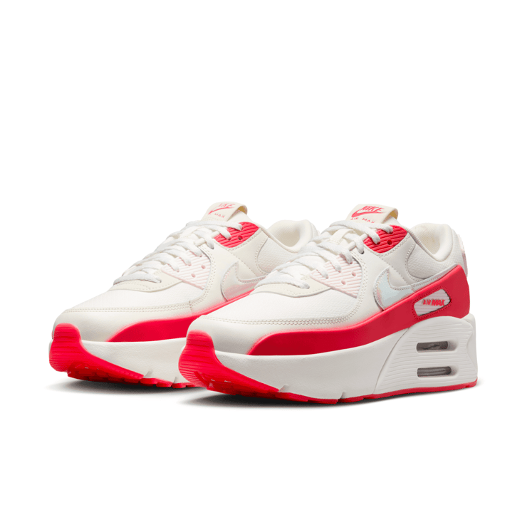 Nike Air Max 90 LV8 Angle 4