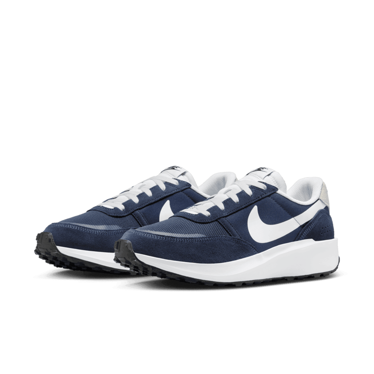 Nike Waffle Nav Angle 2