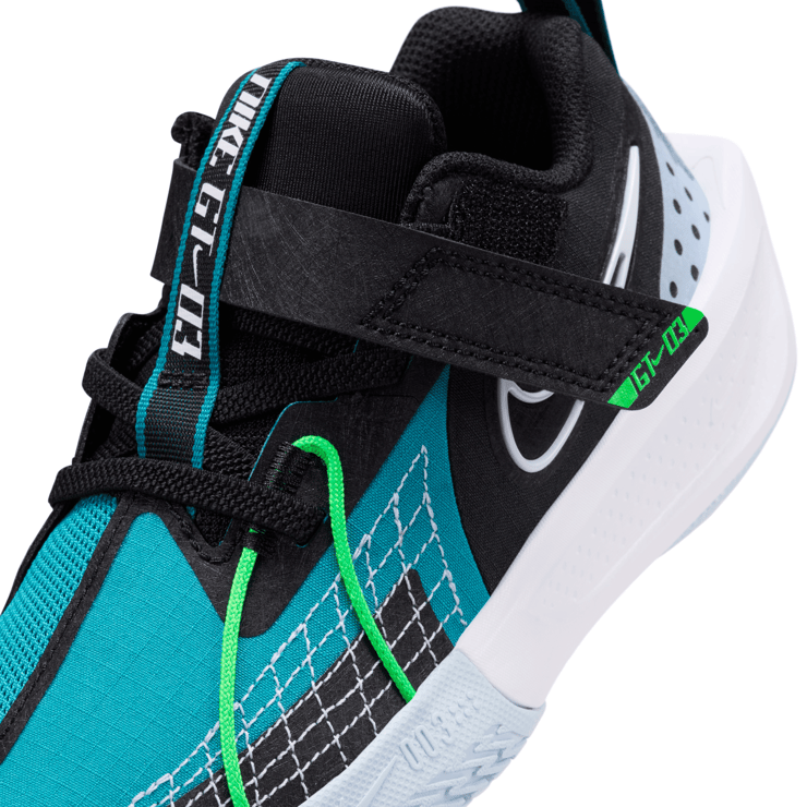 Nike G.T. Cut 3 Basketball (PS) Angle 5