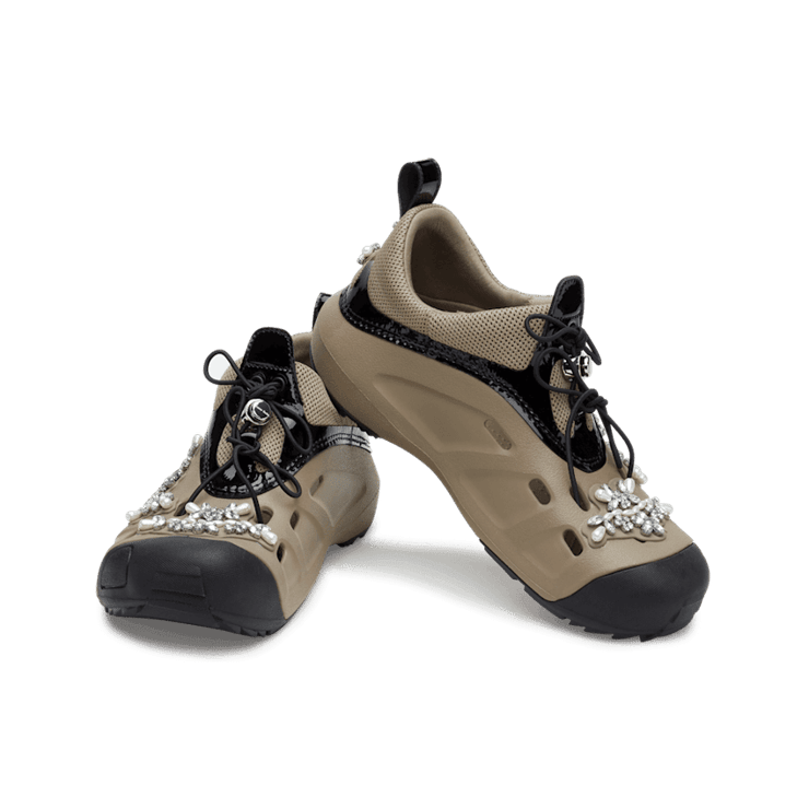 Simone Rocha x Crocs ☆ Quick Trail Low ‘Khaki’ Crocs Quick Trail Simone Rocha Khaki (W) - 209635-260