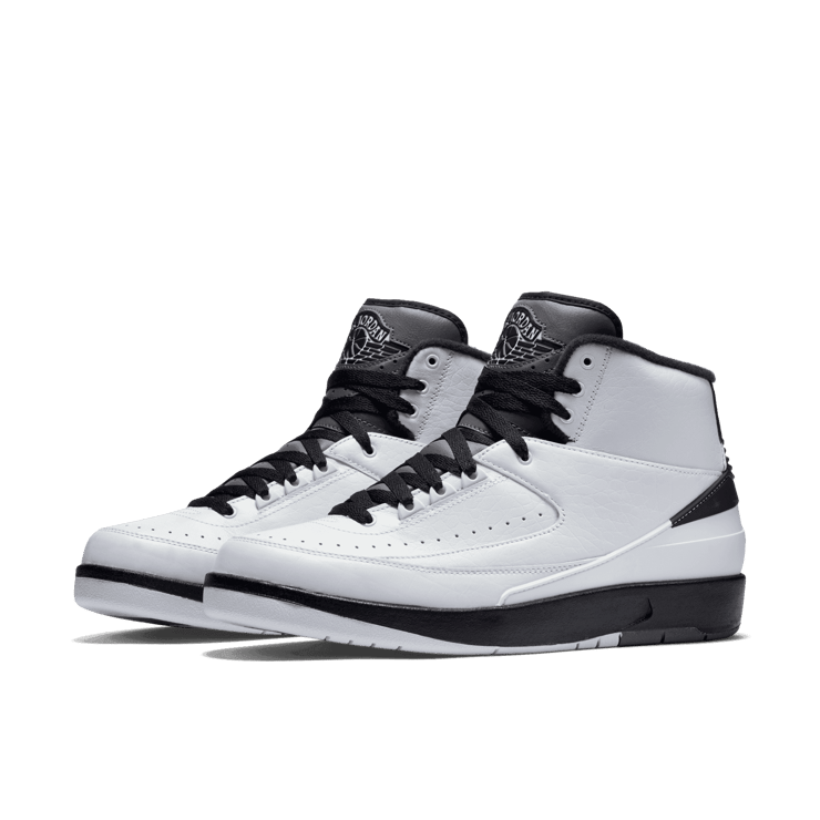 Air Jordan 2 Retro Wing It Angle 2