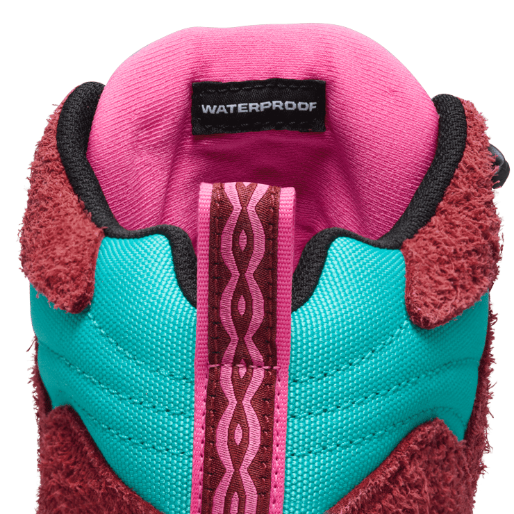 Nike ACG Torre Mid Team Red Dusty Cactus Angle 7