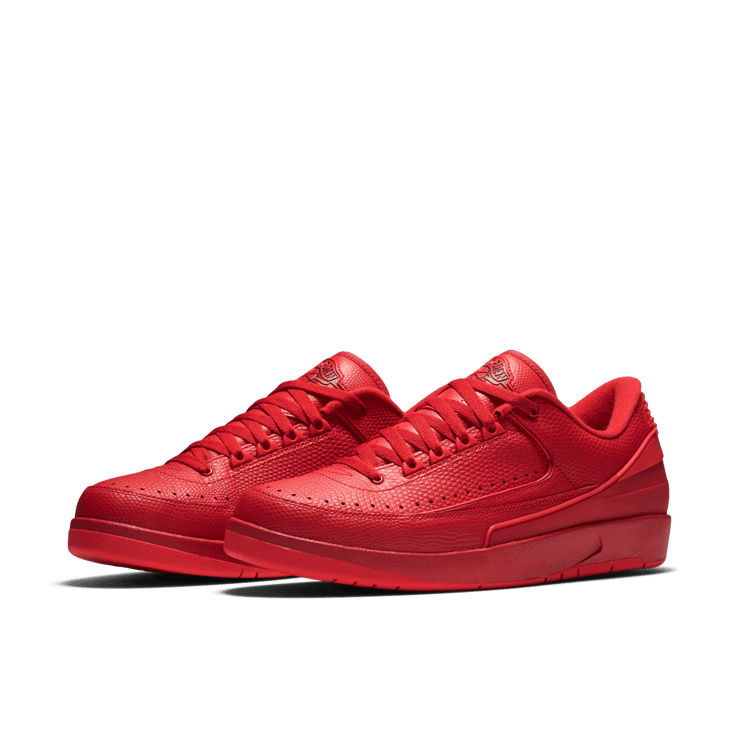 Jordan 2 Retro Low Gym Red Angle 2