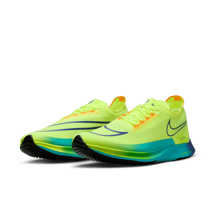 Nike Streakfly Volt Angle 2