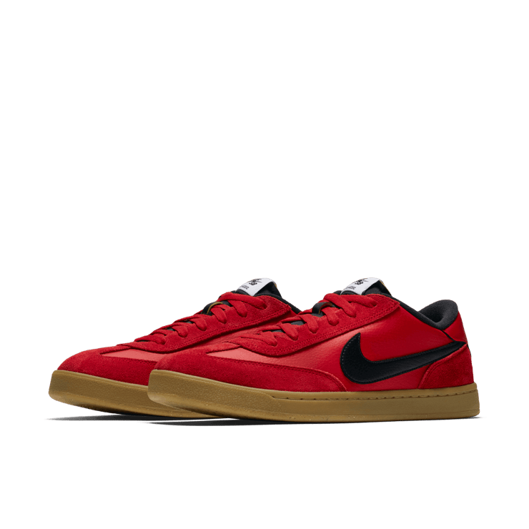 Nike SB FC Classic University Red Black Angle 2