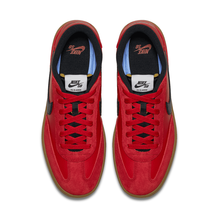 Nike SB FC Classic University Red Black Angle 1