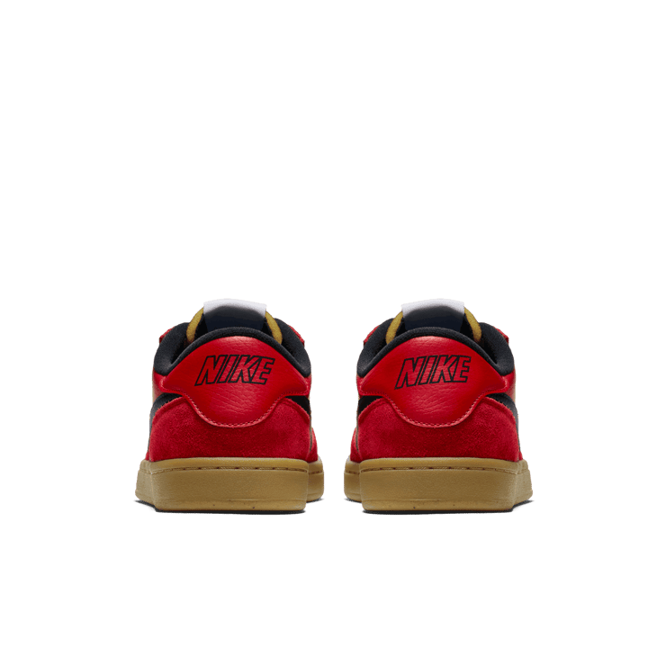 Nike SB FC Classic University Red Black Angle 3