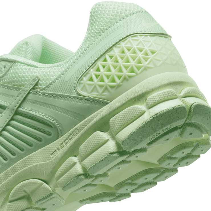 Nike Zoom Vomero 5 Vapor Green Angle 5