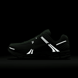 Nike Zoom Vomero 5 Vapor Green Angle 8
