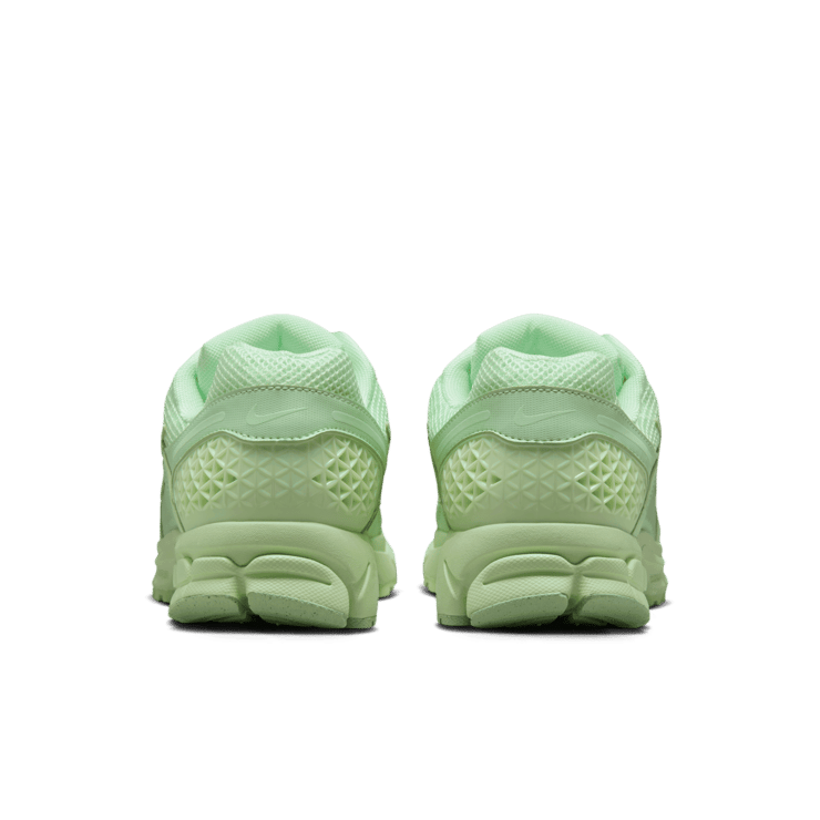 Nike Zoom Vomero 5 Vapor Green Angle 3