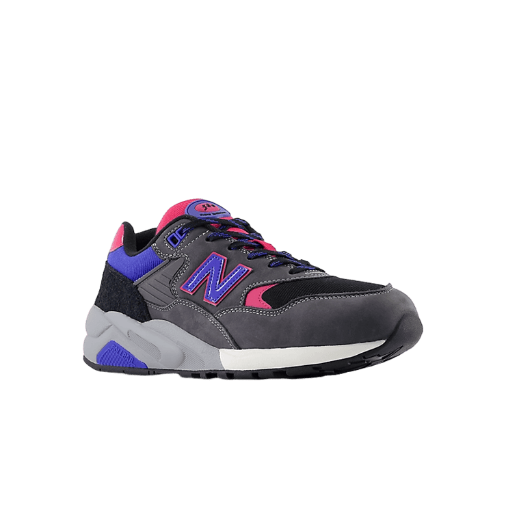 New Balance 580 SFC Angle 2