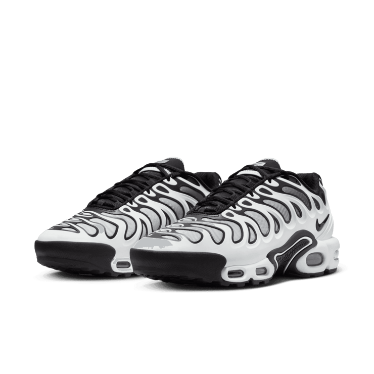 Nike Air Max Plus Drift White Black (W) Angle 3