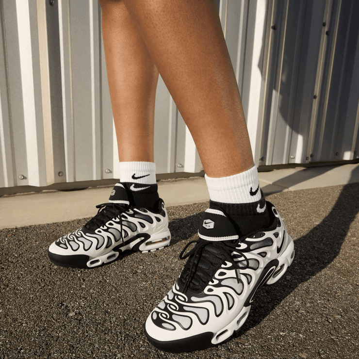 Nike Air Max Plus Drift White Black (W) - FV4081-102 Release Info