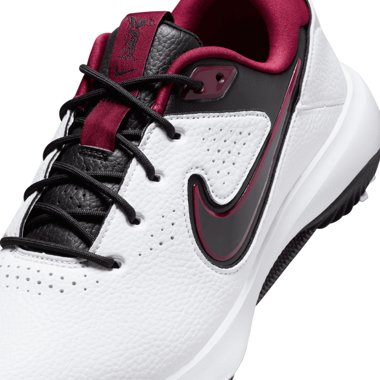 Nike Victory Pro 3 Golf (Wide) Angle 5