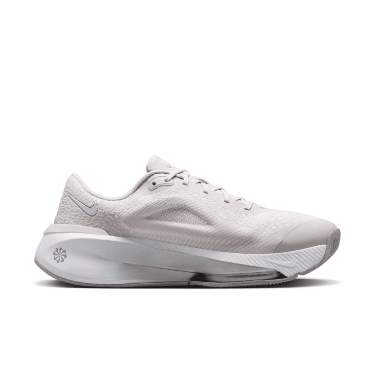 Nike Versair Workout Angle 1